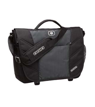 417015A - Ogio Upton Messenger